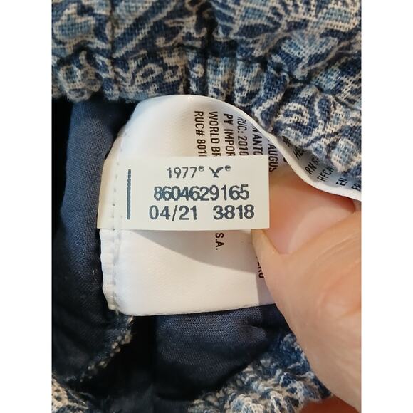 American Eagle Floral Crop Tank Top Blue White Womens Size Med Cottage Peasant - Picture 9 of 10